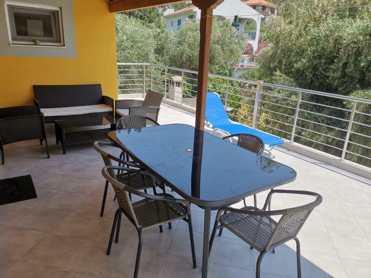 Matina Apartment Sampatiki